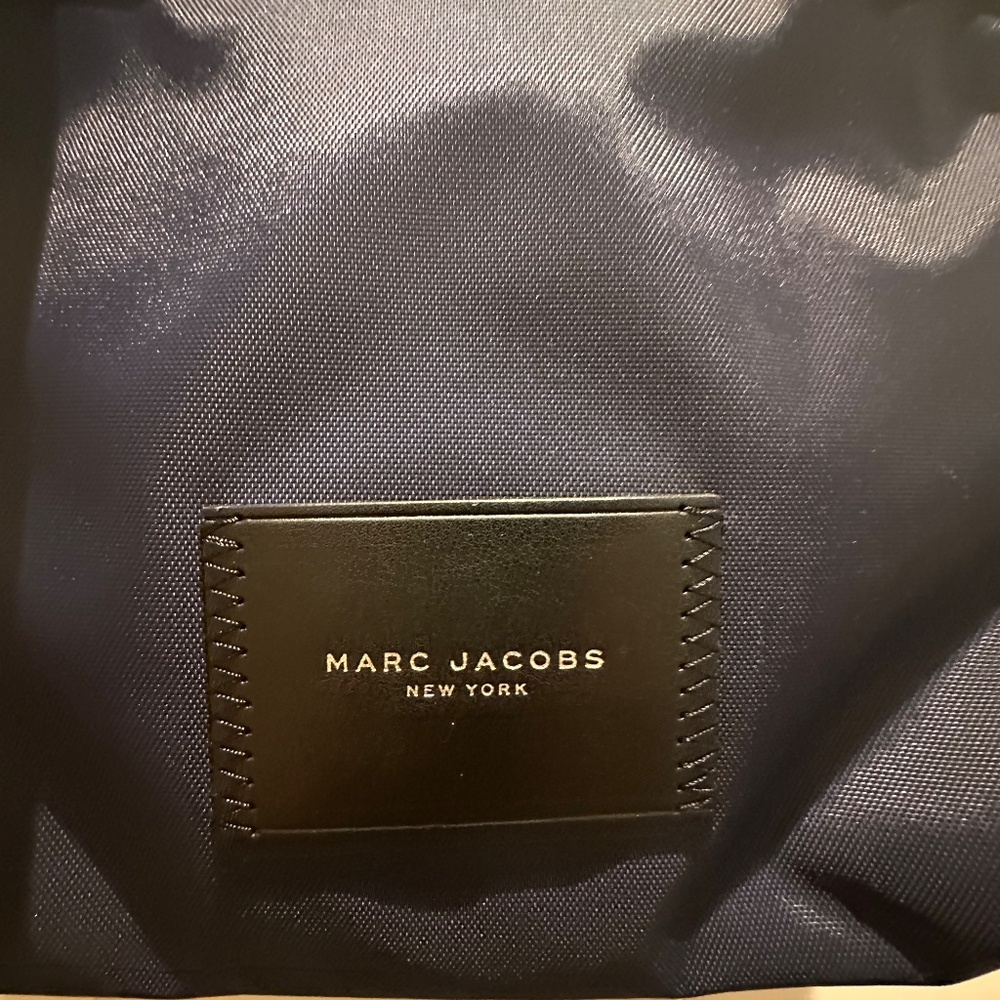 Navy Blue Marc Jacobs Crossbody - Picture 2 of 6